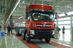重汽王牌 8X4 載貨車(chē)底盤(pán)(代號012)