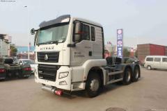 中國重汽 SITRAK C7H重卡 400馬力 6X4 牽引車(chē)(危險品運輸車(chē))