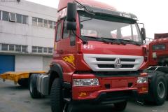 中國重汽 金王子重卡 266馬力 4X2 牽引車(chē)(ZZ4181M3611C)