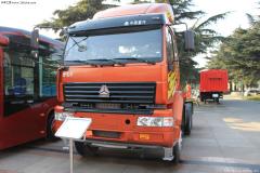 中國重汽 金王子重卡 336馬力 6X2 牽引車(chē)(高頂)(變速箱HW15710)(ZZ4251M3241C)