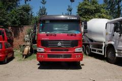 中國重汽 HOWO重卡 375馬力 4X2 牽引車(chē)(全能一版 HW79)(變速箱HW20716A)(ZZ4187S3517C)