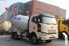 解放 J6P 350馬力 6X4 混凝土攪拌車(chē)(復合型)(CA5250GJBP66K2L2T1E)