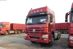 中國重汽 HOWO重卡 375馬力 6X4 牽引車(chē)(ZZ4257N3247C1)