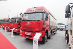 解放 J6P 350馬力 8X4 粉粒物料運輸車(chē)(CA1310P66K2L7T4E4Z)