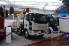 解放 J6L 220馬力 6X2 隨車(chē)吊（國四）