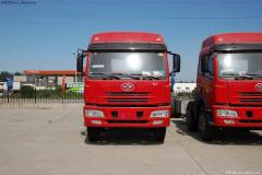 解放 悍威(J5M)重卡 240馬力 6X2 倉柵載貨車(chē)(CA5203CLXYP7K2L11T3AE)