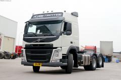 沃爾沃 新FM重卡 460馬力 6X2 牽引車(chē)