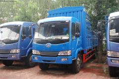 解放 賽龍III中卡 120馬力 4X2 排半倉柵載貨車(chē)(CA5051XXYP40K2L1EA80-1)