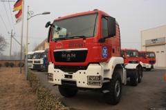 曼(MAN) TGS33系列重卡 540馬力 6X6 消防車(chē)(底盤(pán))(型號33.540)