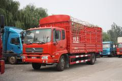 東風(fēng) 天錦中卡 160馬力 4X2 排半倉柵載貨車(chē)