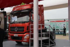 東風(fēng) 天龍重卡 350馬力 4X2 ?；愤\輸牽引車(chē)(DFL4181A8)