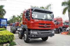 東風(fēng)柳汽 霸龍重卡 320馬力 8X4 排半載貨車(chē)(底盤(pán))(LZ1240M5FAT)
