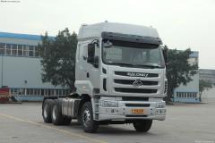 東風(fēng)柳汽 霸龍康明斯M7C重卡 380馬力 6X4 牽引車(chē)(豪華版)