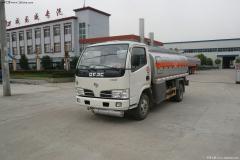 東風(fēng)金霸 90馬力 輕卡(加油車(chē))