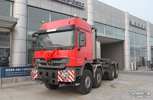 奔馳Actros 4160 SLT大件牽引車(chē)，商用車(chē)之家