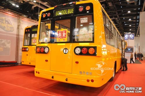 標配“北斗系統”的揚子校車(chē)榮膺最佳校車(chē)獎 商用車(chē)網(wǎng)報道