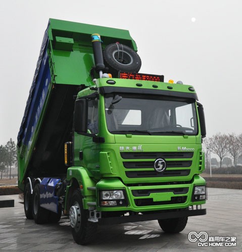 陜汽德龍新M3000新型、環(huán)保渣土車(chē)