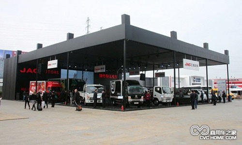 江淮帥鈴中卡展臺 商用車(chē)之家