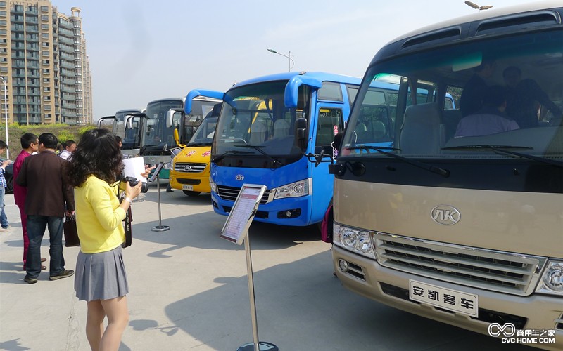 魅力安凱 美麗中國行第二季 揚州啟動(dòng)儀式 商用車(chē)網(wǎng)報道4
