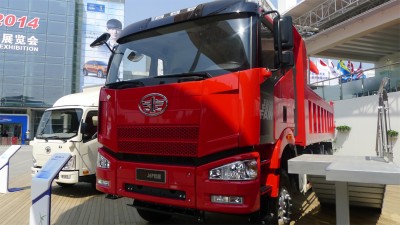 【圖集】2014北京車(chē)展 一汽解放 車(chē)展熱圖