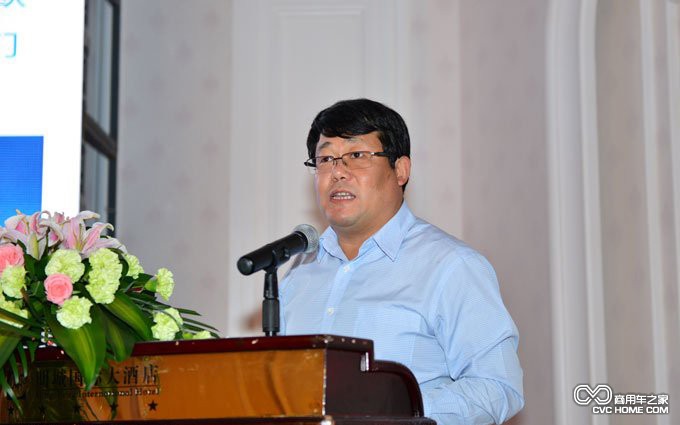 與會(huì )發(fā)言代表(1) 商用車(chē)之家訊