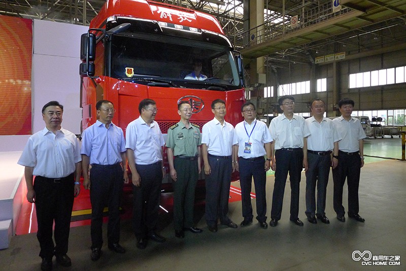 解放第600萬(wàn)臺卡車(chē)下線(xiàn)2 商用車(chē)之家