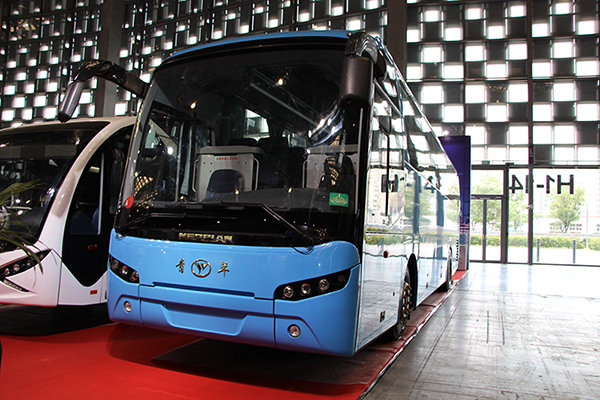 變賣(mài)輔業(yè)砸新能源車(chē) 龐青年目光轉向公交車(chē)