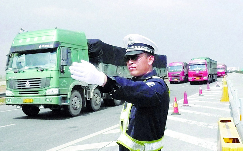 廣州黃標車(chē).jpg