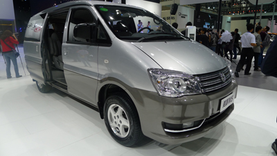 2014第二屆廣州國際商用車(chē)展 東風(fēng)風(fēng)行MPV