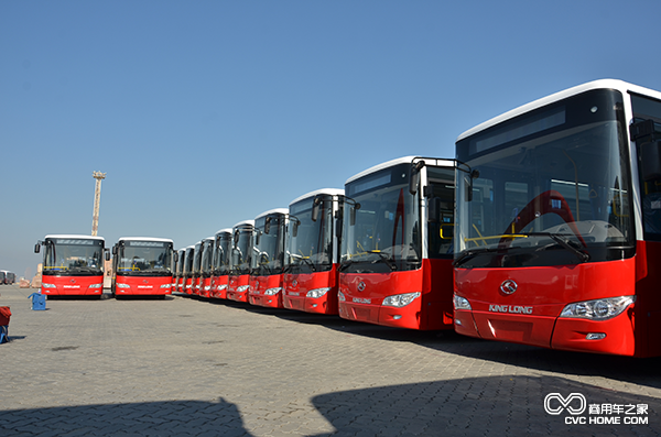 313輛金龍客車(chē)將為巴格達添中國風(fēng)景.png