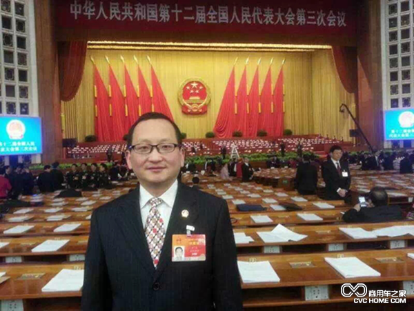 法士特曹晶在“全國兩會(huì )”提交了哪些建議？
