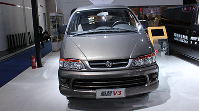 2015重慶車(chē)展 東風(fēng)風(fēng)行菱智V3