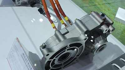 2015重慶車(chē)展力帆純電動(dòng)車(chē)專(zhuān)用變速器