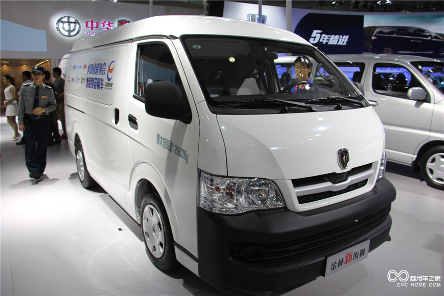 2015廣州車(chē)展：金杯新海獅盲窗物流版