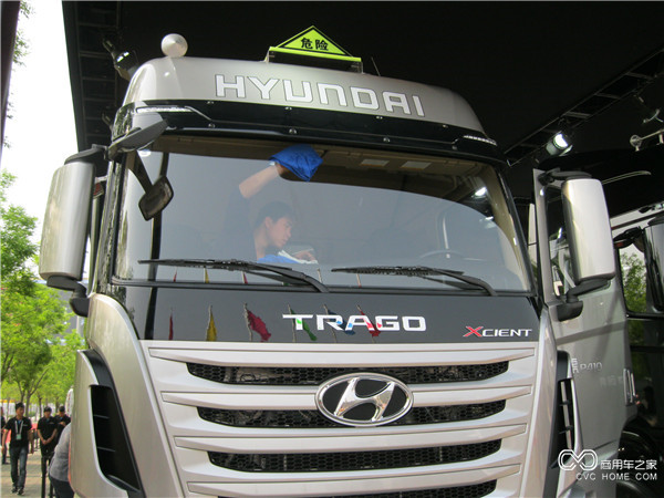 四川現代?；愤\輸車(chē)-17.jpg