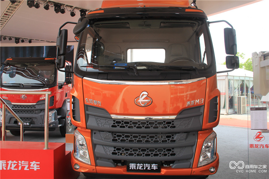 2016北京車(chē)展 柳汽乘龍M3B 4*2 210馬力載貨車(chē)