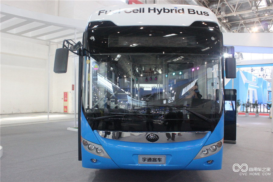 2016道路運輸展 宇通第三代燃料電池客車(chē)