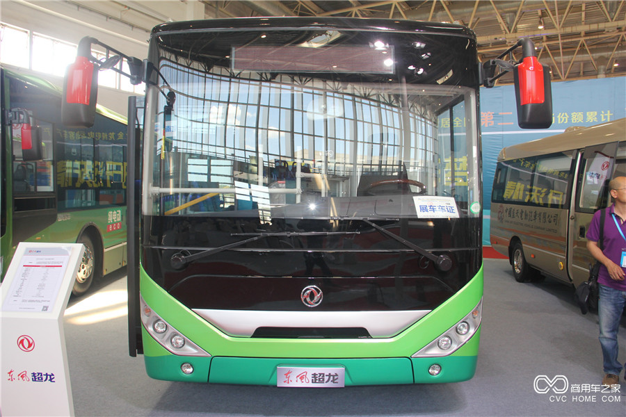 2016北京道路運輸展 東風(fēng)超龍8米純電動(dòng)城市客車(chē)