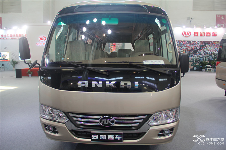2016北京道路運輸展 安凱K7柴油版客車(chē)