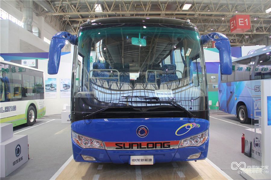 2016北京道路運輸展 申龍SLK6128純電動(dòng)客車(chē)