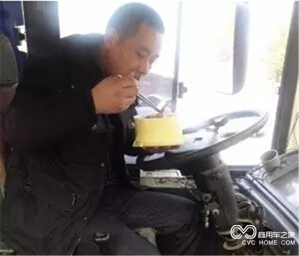 卡車(chē)司機-10.jpg