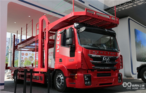 紅巖杰獅中置軸轎運車(chē).jpg