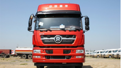 中國重汽 斯太爾D7B重卡 380馬力 6X4牽引車(chē)(高頂)