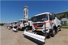 東風(fēng)國六環(huán)衛車(chē)首批大單交付